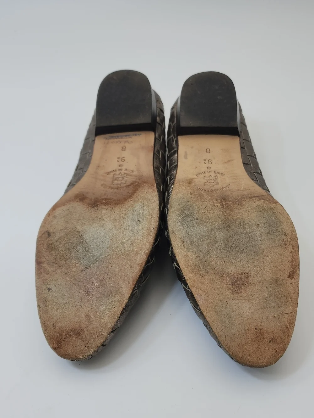 Amalfi Made in Italy Silver Leather Woven Flats Size 9.5